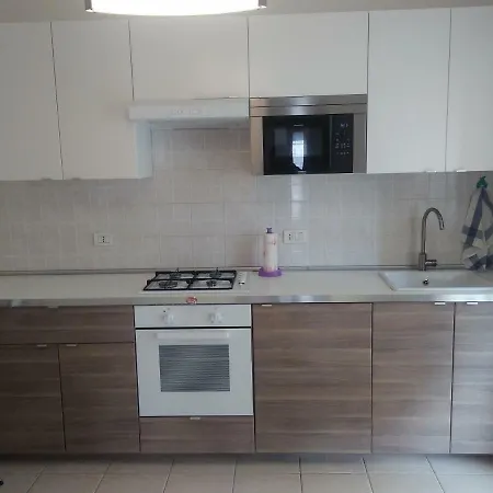 Vacanze E Relax Apartamento *